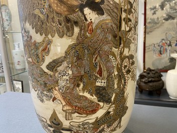 A pair of tall Japanese Satsuma vases, Meiji, 19th C.