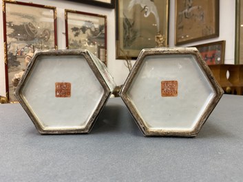 A pair of reticulated Chinese famille rose hat stands, 19th C.
