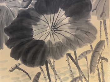 Lou Shibai (1918-2010), encre et couleurs sur papier: 'Fleurs de lotus'