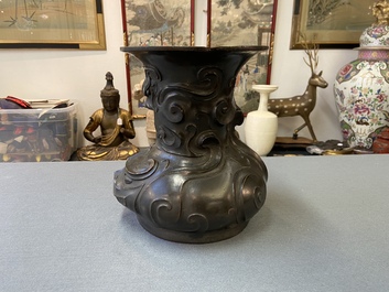An unusual Chinese zoomorphic bronze vase, 'Zun', Kangxi