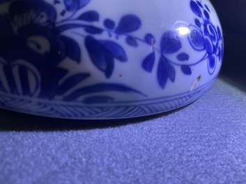 A Chinese blue and white box and cover, Kangxi
