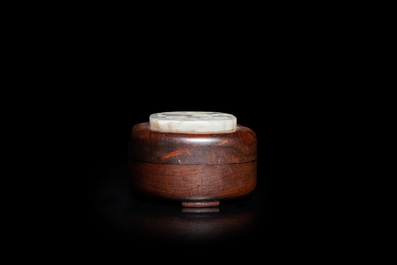 A Chinese wooden box and cover with a white jade 'quail' plaque, 18/19th C.