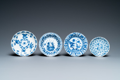 Four Chinese blue and white cups, four saucers and two teapots, Kangxi