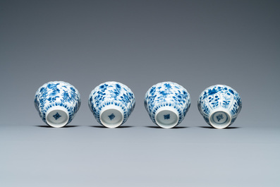 Four Chinese blue and white cups, four saucers and two teapots, Kangxi