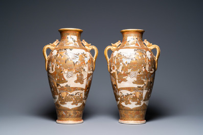 A pair of Japanese Satsuma vases, Kinkozan mark, Meiji, 19th C.