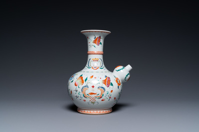 A Chinese famille rose 'Pompadour' kendi, Yongzheng/Qianlong