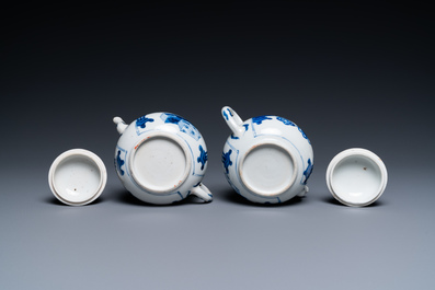 A pair of Chinese blue and white 'antiquities' teapots, Kangxi