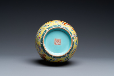 A Chinese yellow-ground famille rose 'dragon' vase, Daoguang mark, 19/20th C.