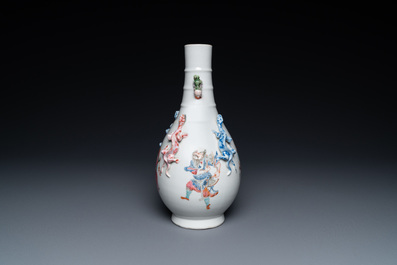 A Chinese famille rose 'Wu Shuang Pu' vase, 19th C.