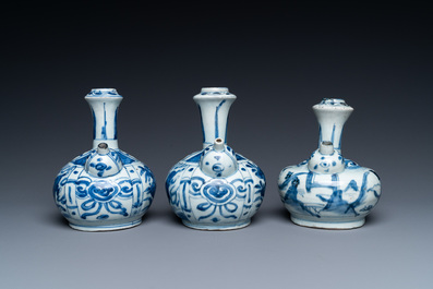 Three Chinese blue and white kendi, Wanli