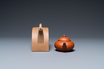 Deux th&eacute;i&egrave;res en gr&egrave;s de Yixing, Chine, 20&egrave;me