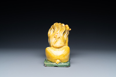 Un 'Lion de Brabant' en fa&iuml;ence polychrome de Bruxelles, dat&eacute; 1788