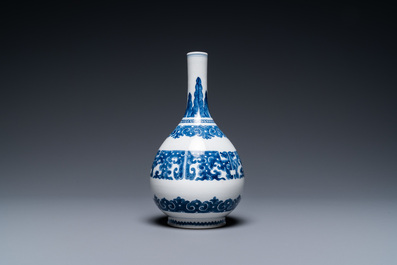 A Chinese blue and white bottle vase, Kangxi