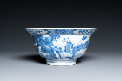 Een Chinese blauw-witte 'klapmuts' kom, Kangxi merk en periode
