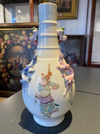 A Chinese famille rose 'Wu Shuang Pu' vase, 19th C.