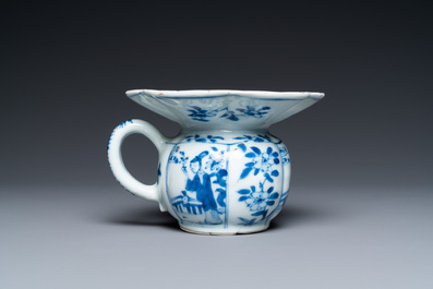 A Chinese blue and white spittoon, Kangxi