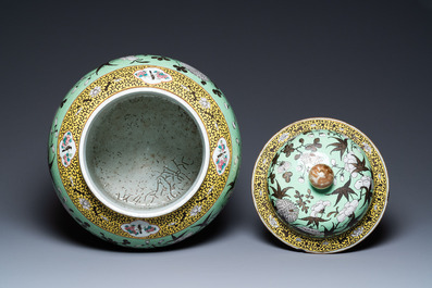 A large Chinese 'Dayazhai' green-ground vase and cover, 19th C.