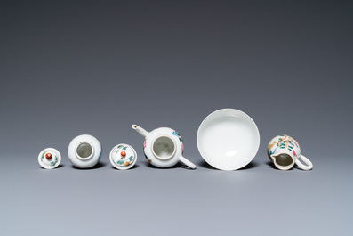 A rare Chinese famille rose 17-piece miniature tea service, Qianlong