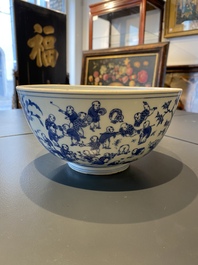 Een Chinese blauw-witte '100 jongens' kom, Transitie periode