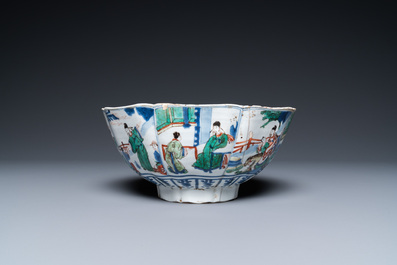 A Chinese famille verte bowl, Chenghua mark, Kangxi