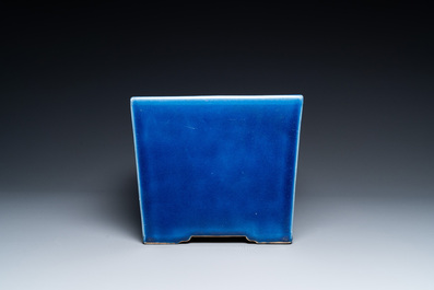A Chinese rectangular blue-glazed jardini&egrave;re on wooden stand, 19th C.