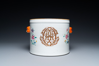 A Chinese gilt-monogrammed famille rose cooler, Qianlong
