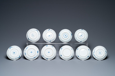 Tien Chinese blauw-witte schotels en negen koppen, Kangxi