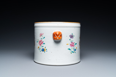 A Chinese gilt-monogrammed famille rose cooler, Qianlong