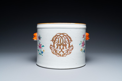 A Chinese gilt-monogrammed famille rose cooler, Qianlong