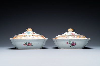 An extensive Chinese Canton famille rose dinner service, 19th C.