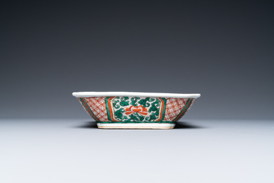 A large Chinese wucai bowl and a rectangular dish, Kangxi and/or later