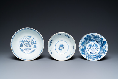 Zes Chinese blauw-witte kommen, Transitie periode en Kangxi