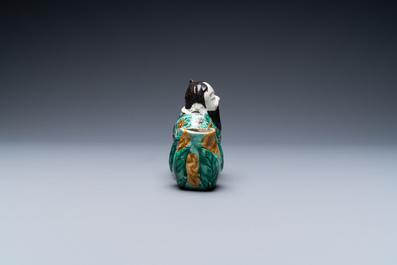 A Chinese verte biscuit 'Li Bai' brush washer, 19th C.