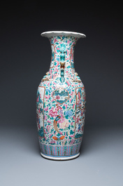 A large Chinese famille rose 'battle scene' vase, 19th C.