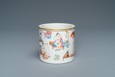 A Chinese famille rose 'erotic subject' brush pot, 1st half 19th C.
