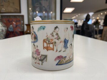 A Chinese famille rose 'erotic subject' brush pot, 1st half 19th C.