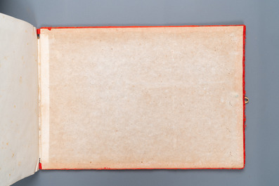 Un album de peintures sur papier de riz, &eacute;tiquettes du magasin Wing Tai Hing et de l'expo de Hanoi en 1902, Chine, Canton, 19/20&egrave;me