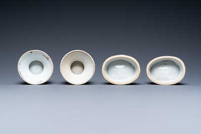 Twee paar Chinese famille rose zoutvaten, Qianlong