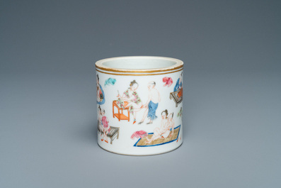 A Chinese famille rose 'erotic subject' brush pot, 1st half 19th C.
