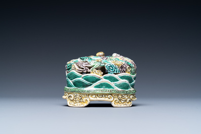 A Chinese verte biscuit incense holder, 19th C.