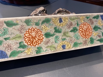 A rare Chinese famille verte rectangular scroll weight, Kangxi
