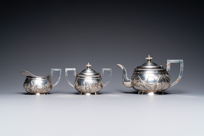 A Chinese silver tea service in presentation box, mark of Zee Sung, Shanghai, Republic