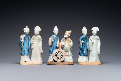 Drie Chinese blauw-witte en celadon-geglazuurde groepen, Qianlong