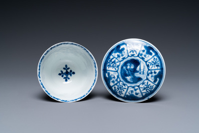 A Chinese blue and white covered cup and saucer for the French market, Kangxi