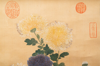 Ecole chinoise, d'apr&egrave;s et avec la signature de Jiang Tingxi (1669 - 1732): 'Composition florale', encre et couleurs sur soie