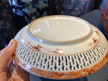 A Chinese famille rose plate with reticulated border, Yongzheng