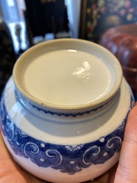 A Chinese blue and white bottle vase, Kangxi
