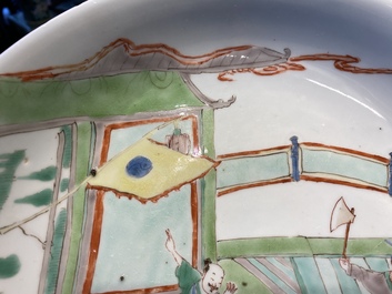 A Chinese famille verte dish with a narrative scene, Kangxi