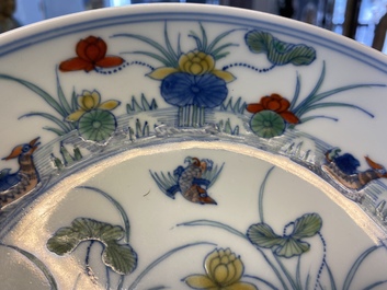 A Chinese doucai 'mandarin ducks' plate, Chenghua mark, 18/19th C.