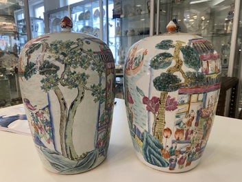 Twee Chinese famille rose dekselpotten met 'lentefestival' decor, 19e eeuw